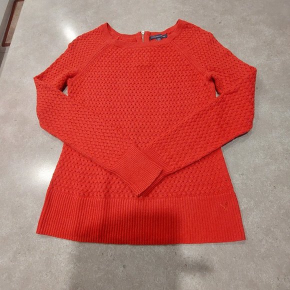 AMERICAN EAGLE OUTFITTERS Red Basket Weave Design L/S Sweater - Size XS/TP - Picture 4 of 11